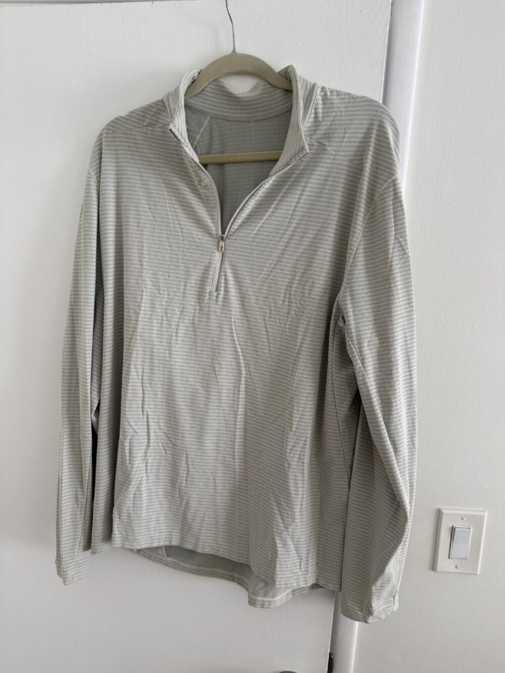 Lululemon Men's Quarter Zip Striped Gray XL